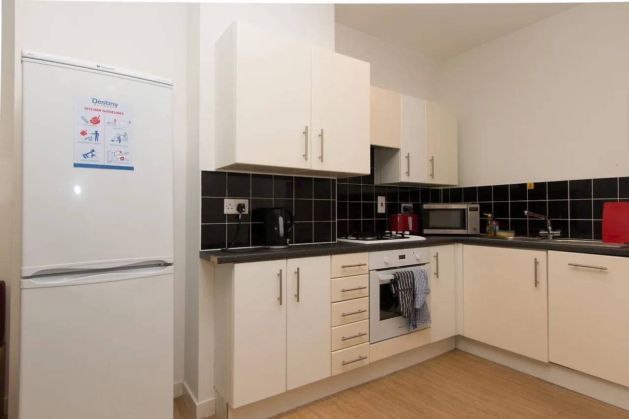 Destiny Student - Cowgate Daire Edinburgh